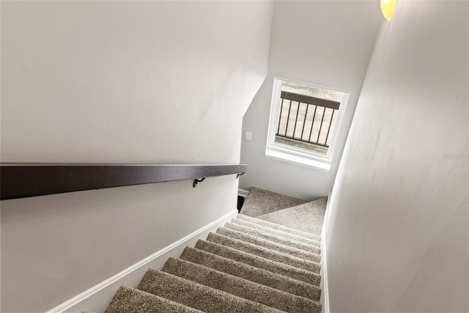 6317 NEWTOWN CIR #17B3