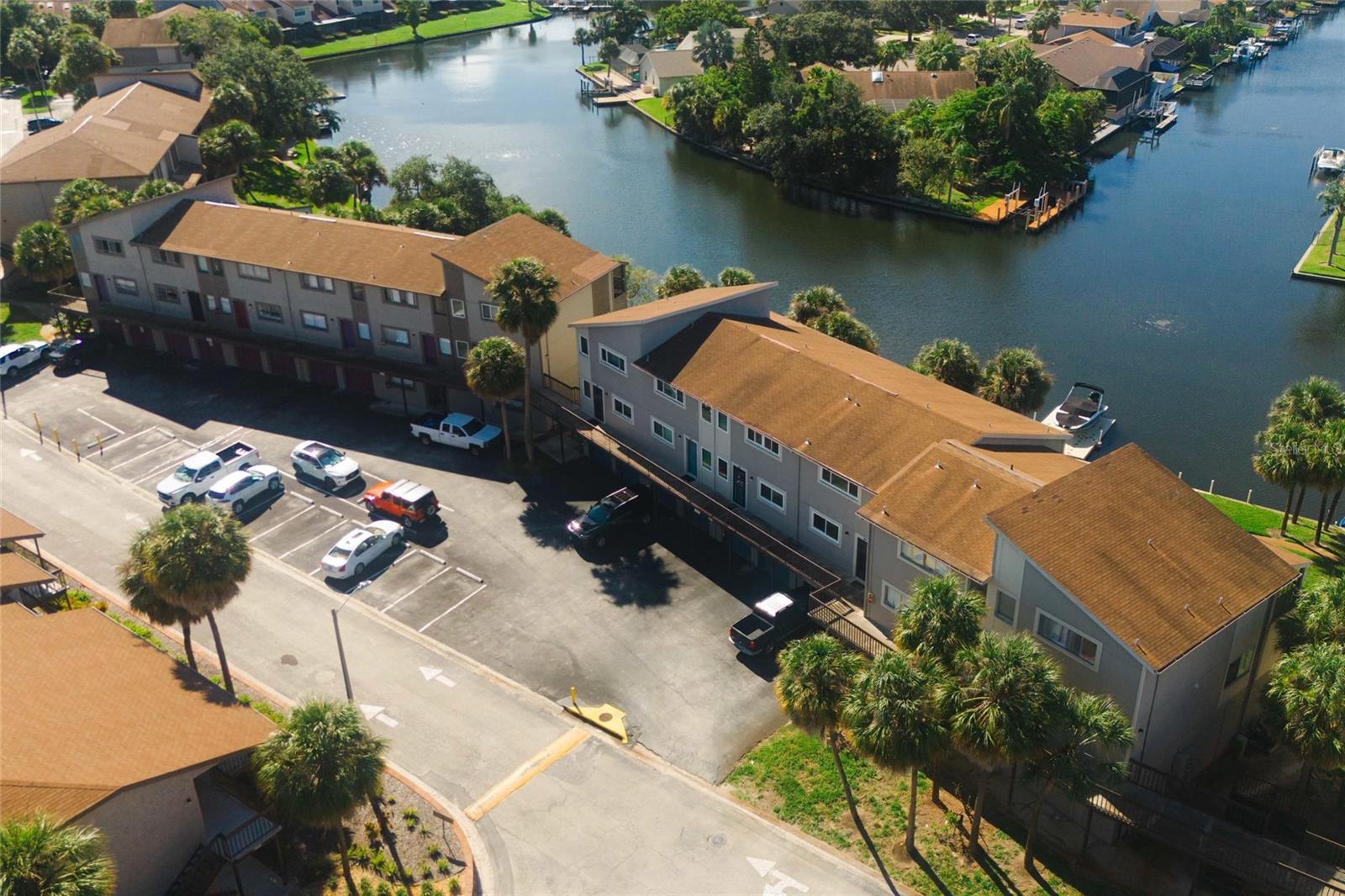 6317 NEWTOWN CIR #17B3