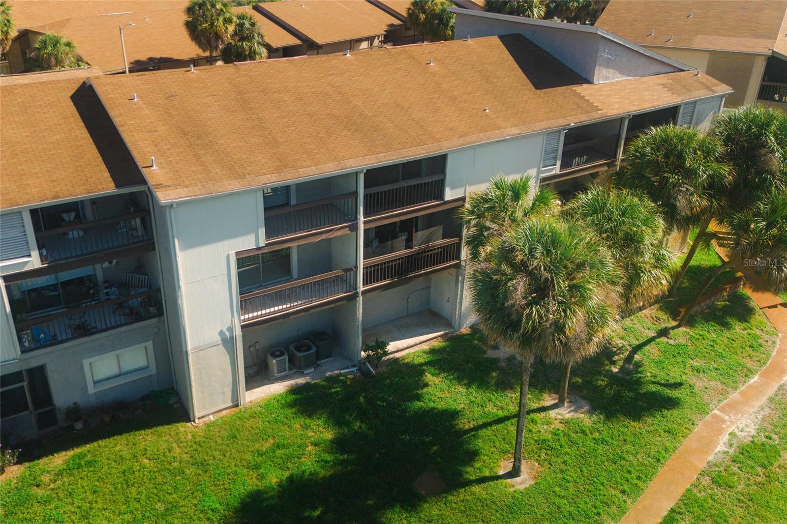 6317 NEWTOWN CIR #17B3