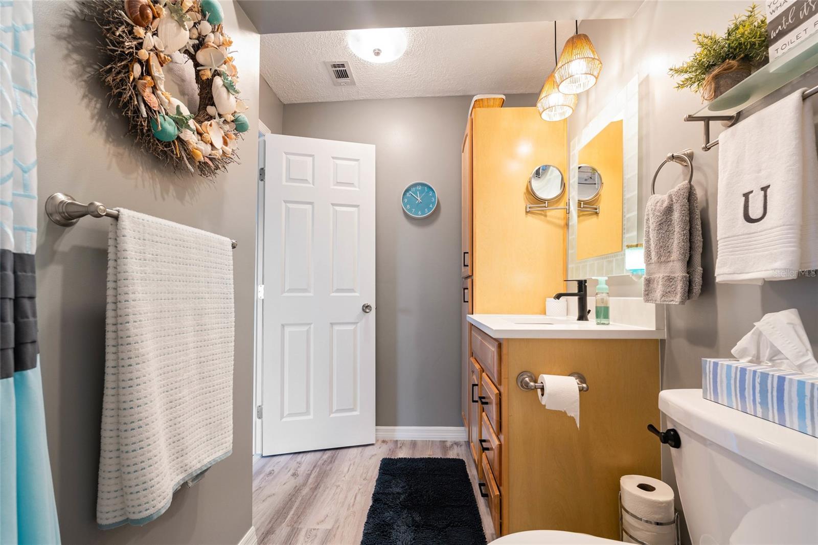 6317 NEWTOWN CIR #17B3