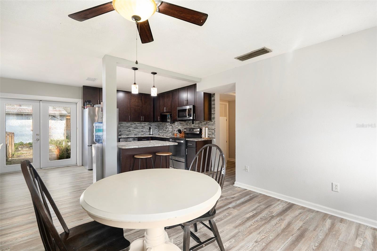 2315 CARROLL GROVE DR