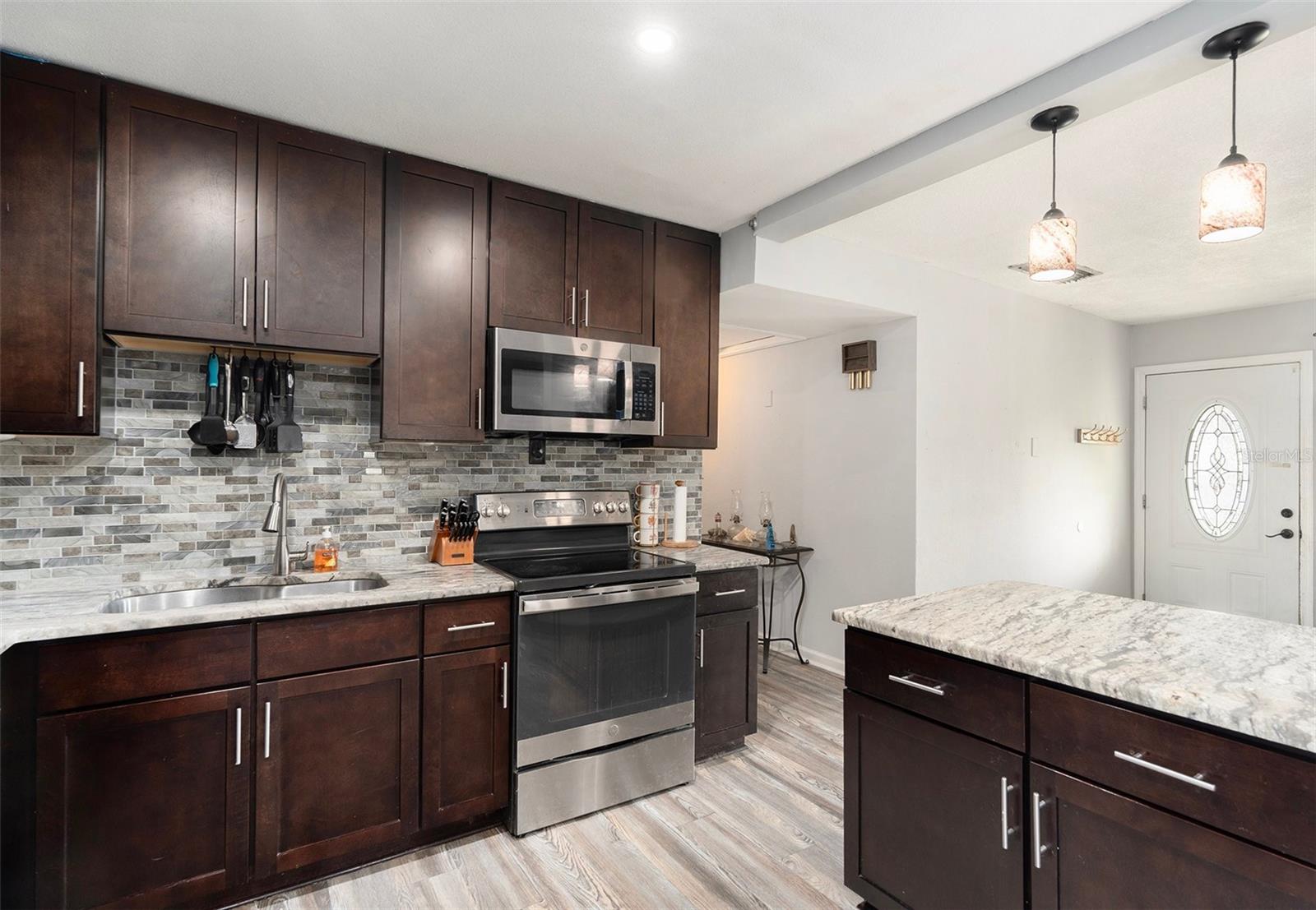 2315 CARROLL GROVE DR