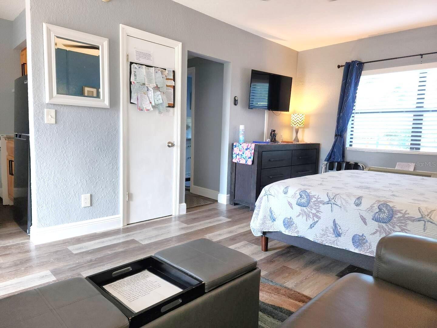 16333 GULF BLVD #106