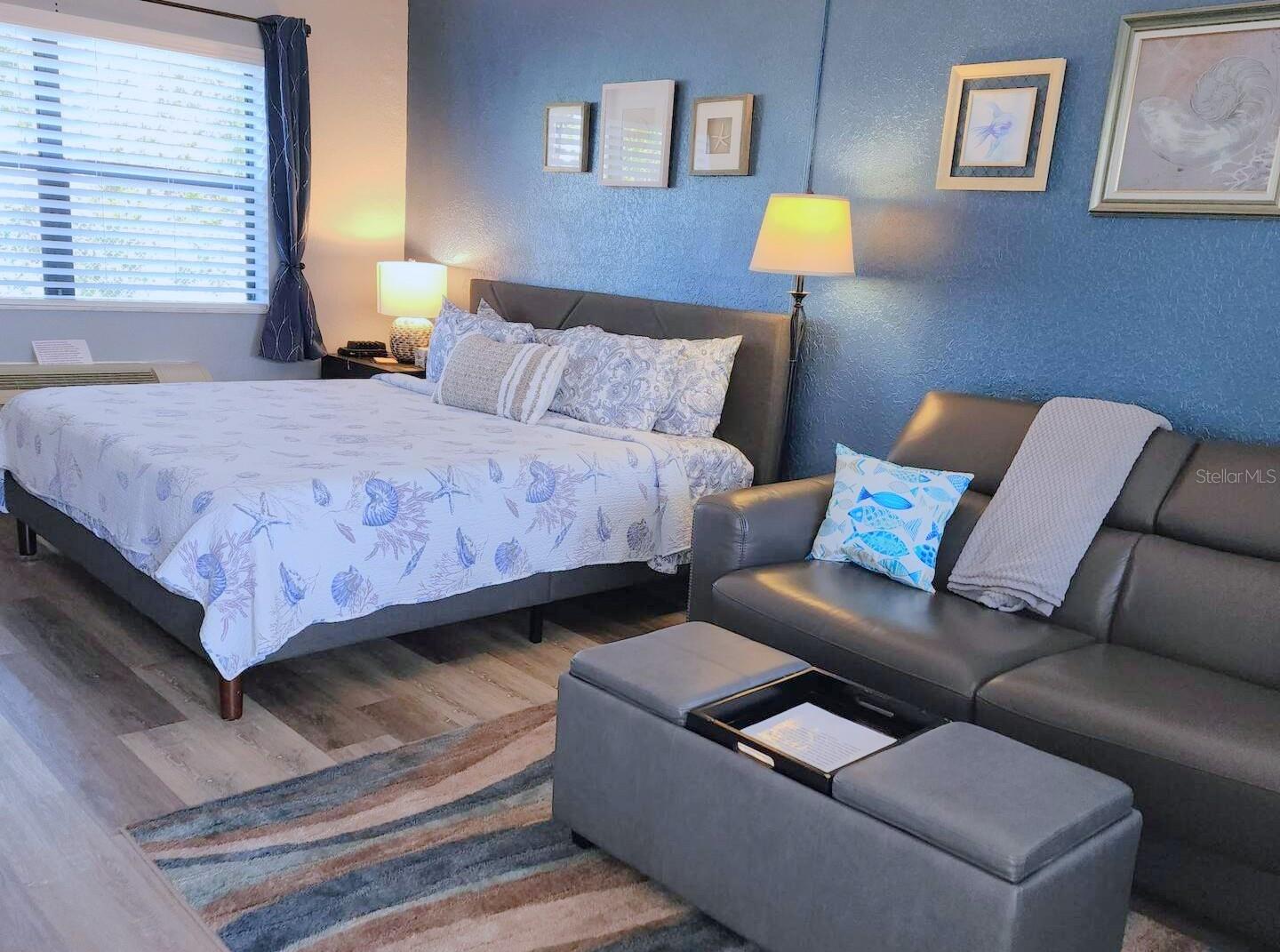 16333 GULF BLVD #106