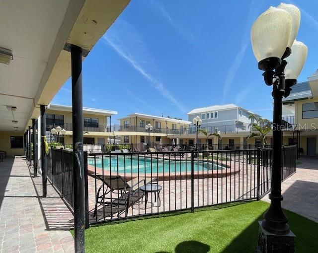 16333 GULF BLVD #106