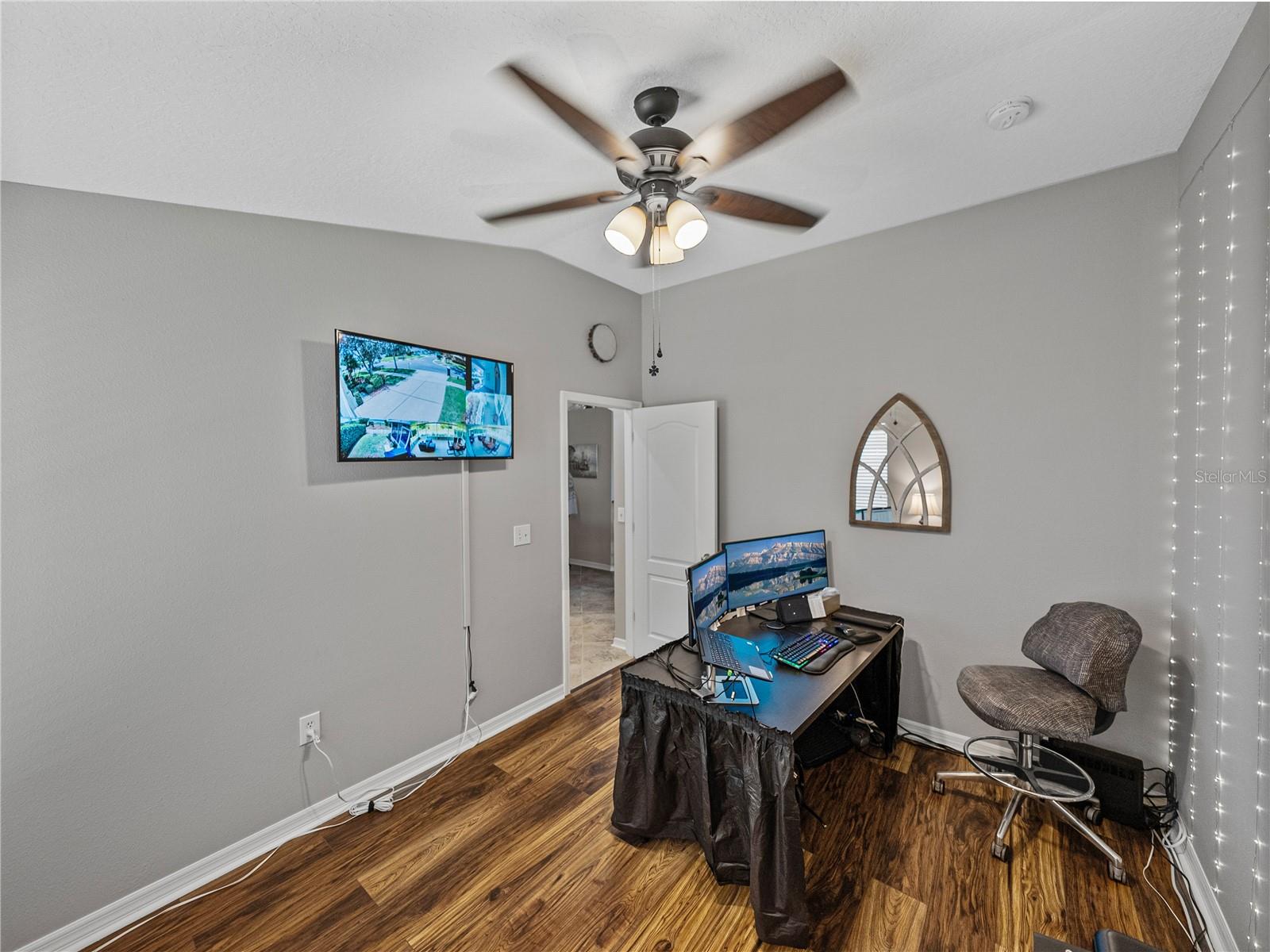 1701 BONITA BLUFF CT