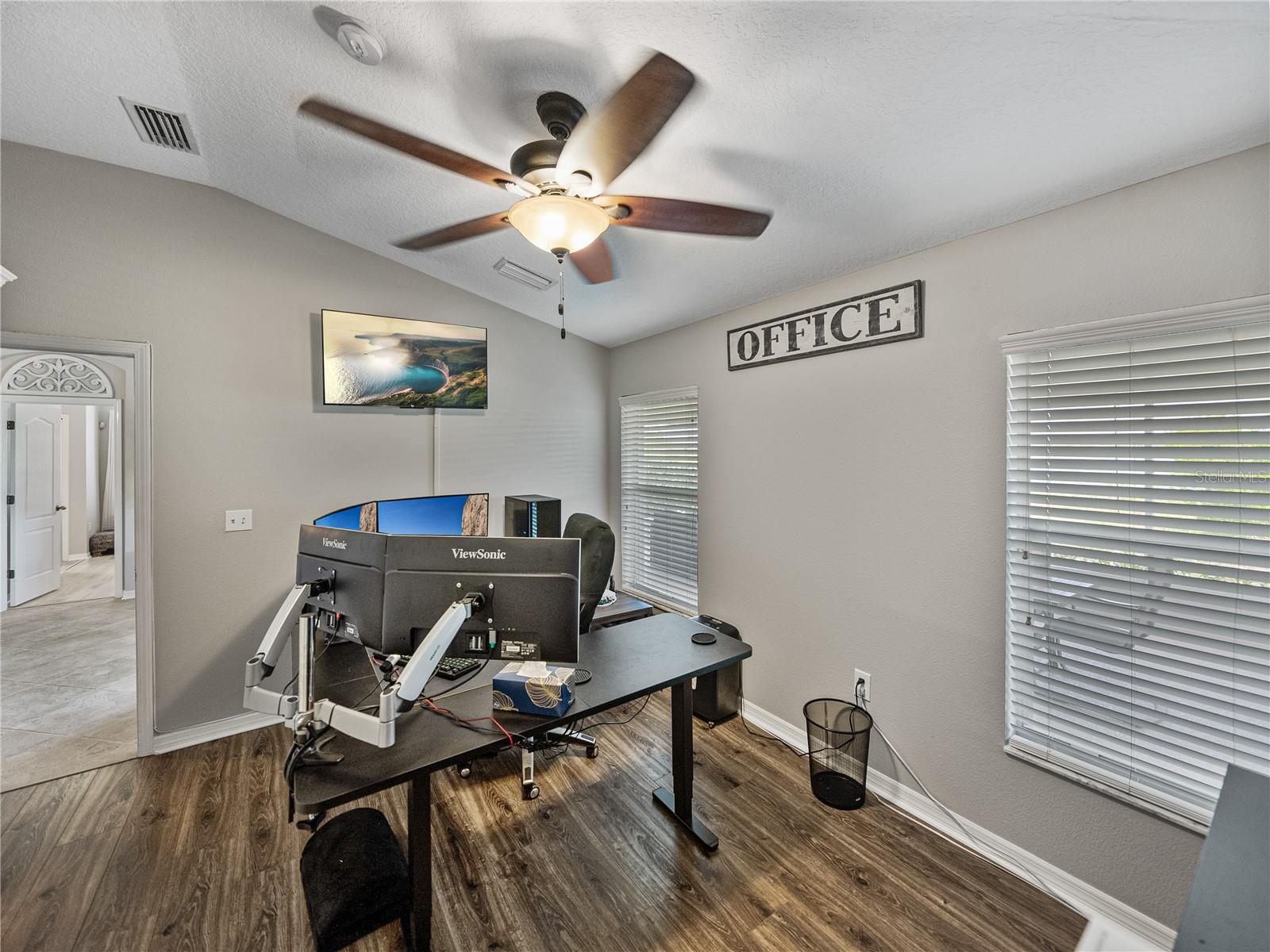 1701 BONITA BLUFF CT