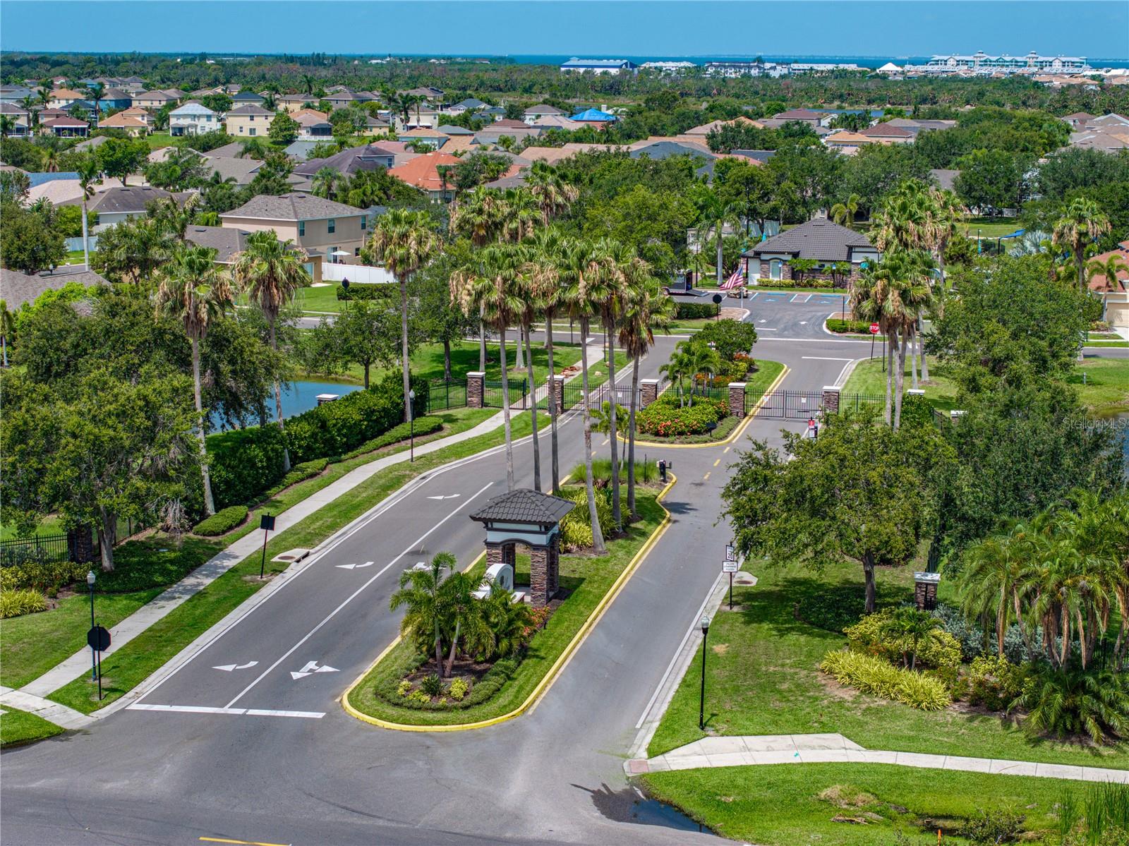 1701 BONITA BLUFF CT