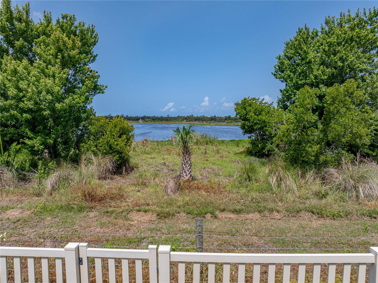 1701 BONITA BLUFF CT