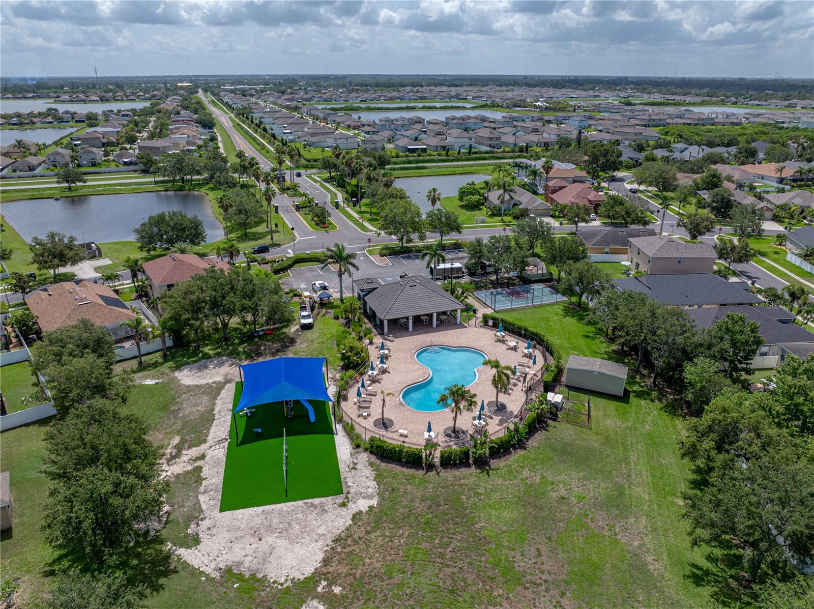 1701 BONITA BLUFF CT