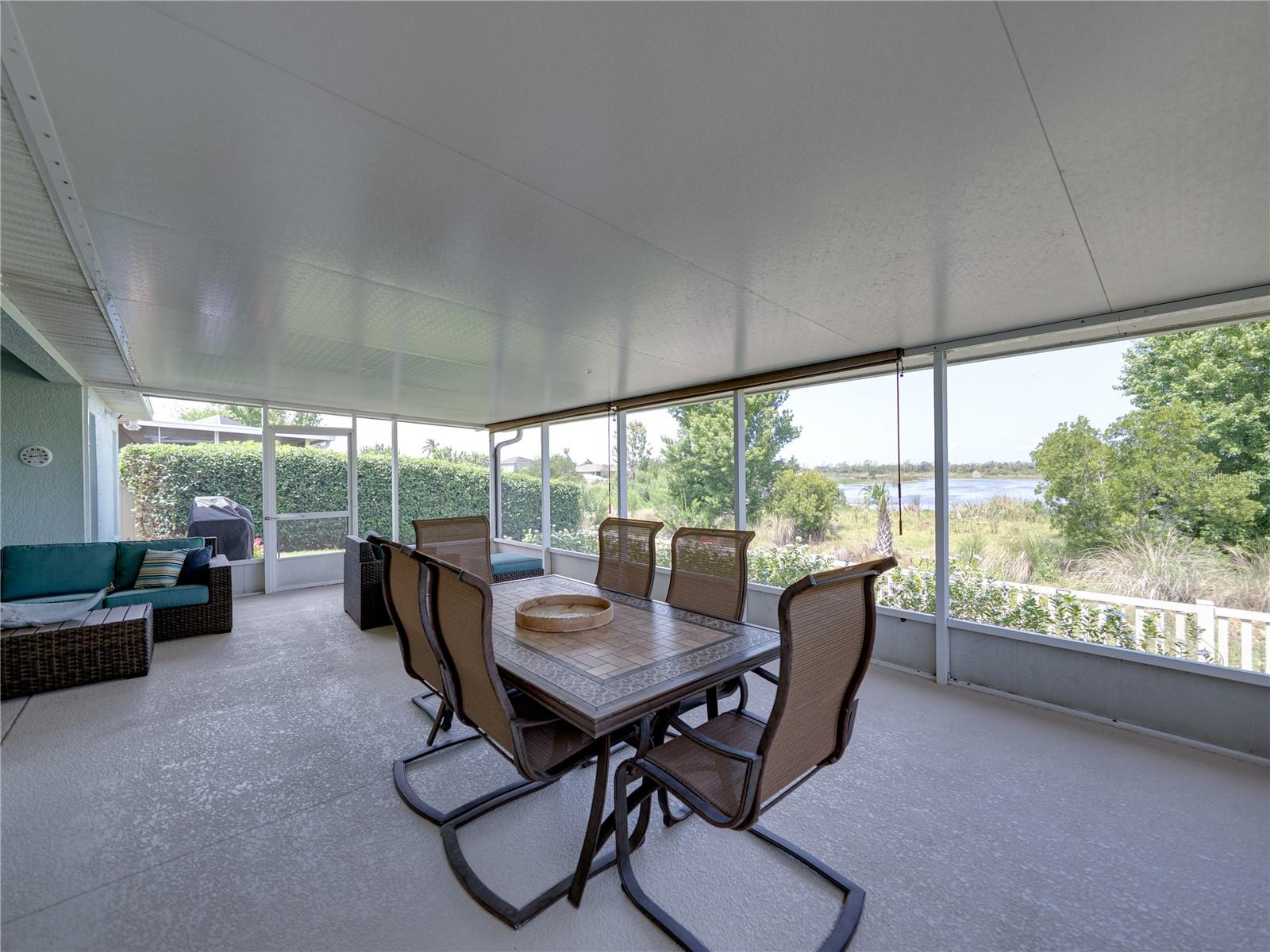 1701 BONITA BLUFF CT