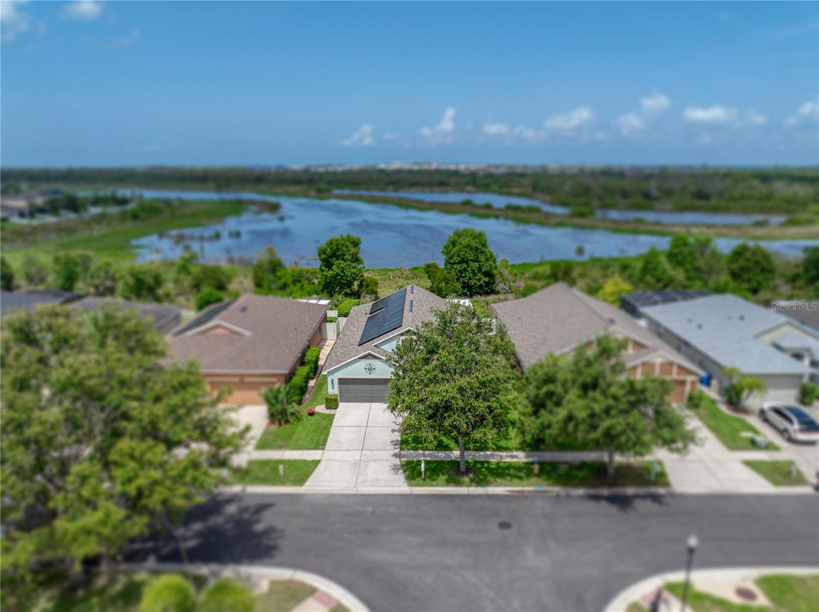 1701 BONITA BLUFF CT