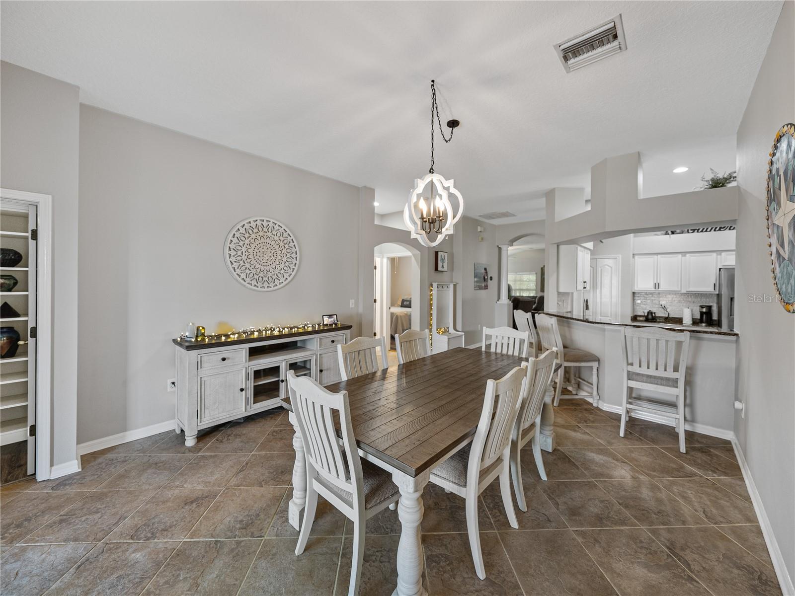 1701 BONITA BLUFF CT