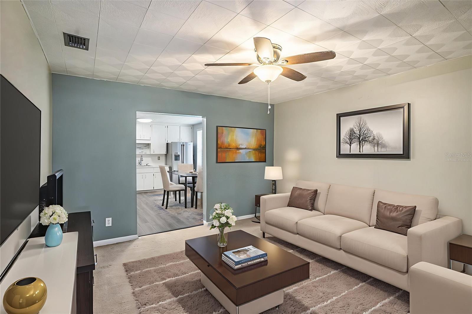 5608 N RIVER SHORE DR