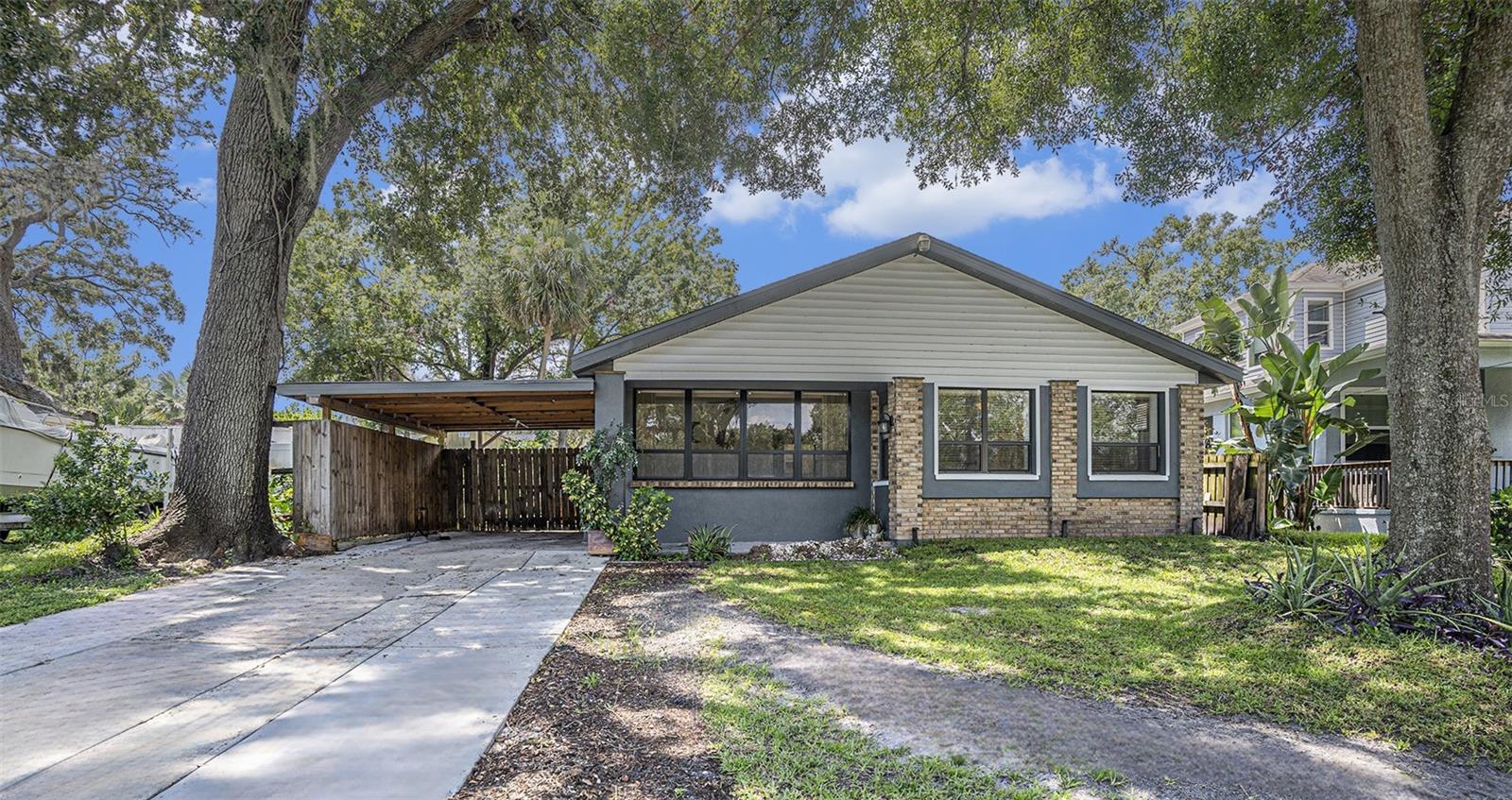 5608 N RIVER SHORE DR