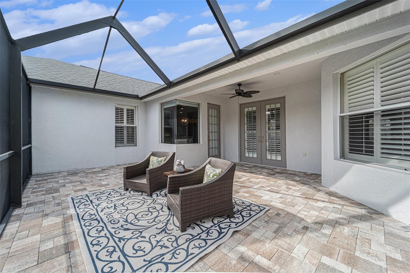 2112 CLIMBING IVY DR