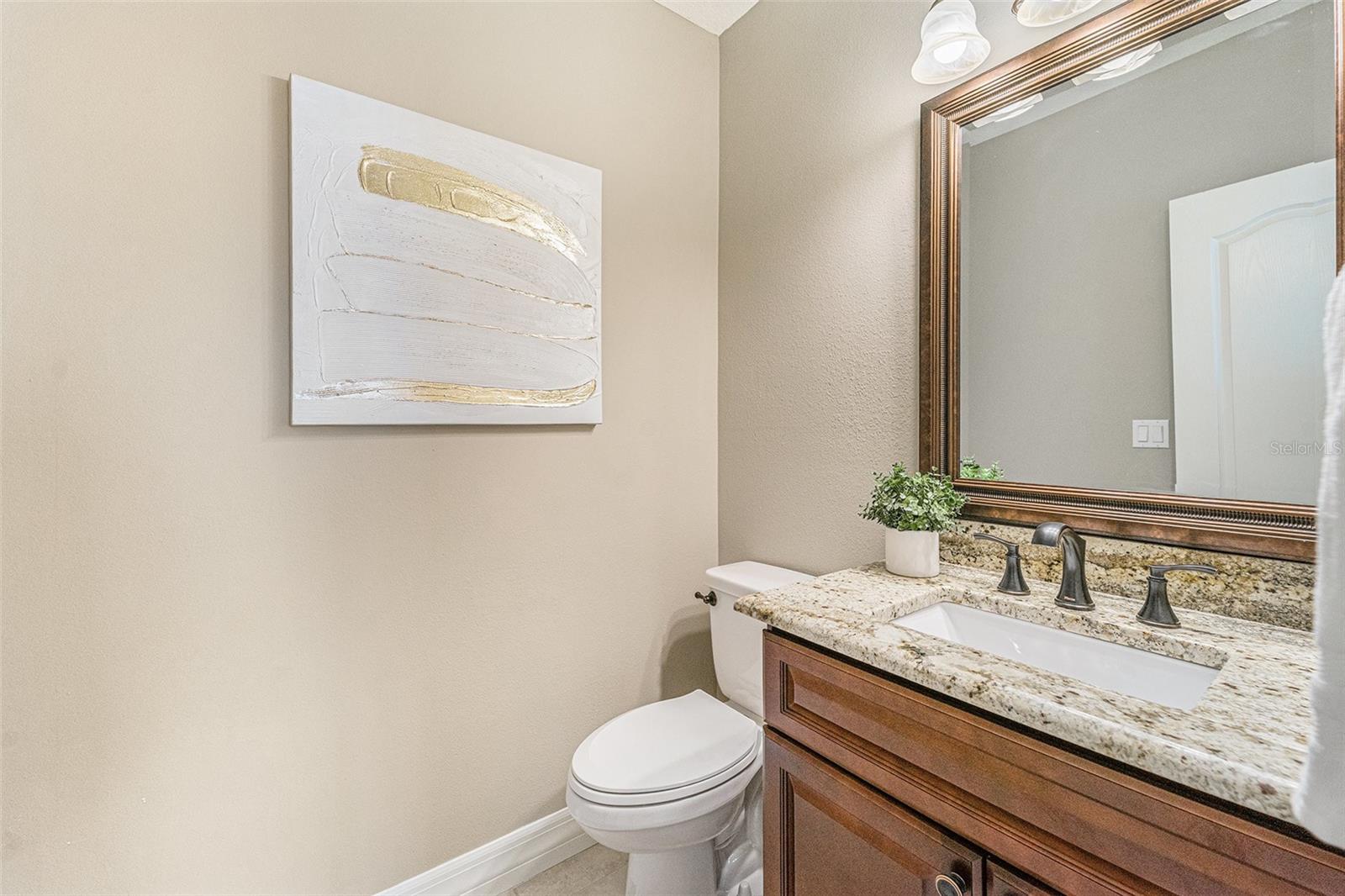 2112 CLIMBING IVY DR