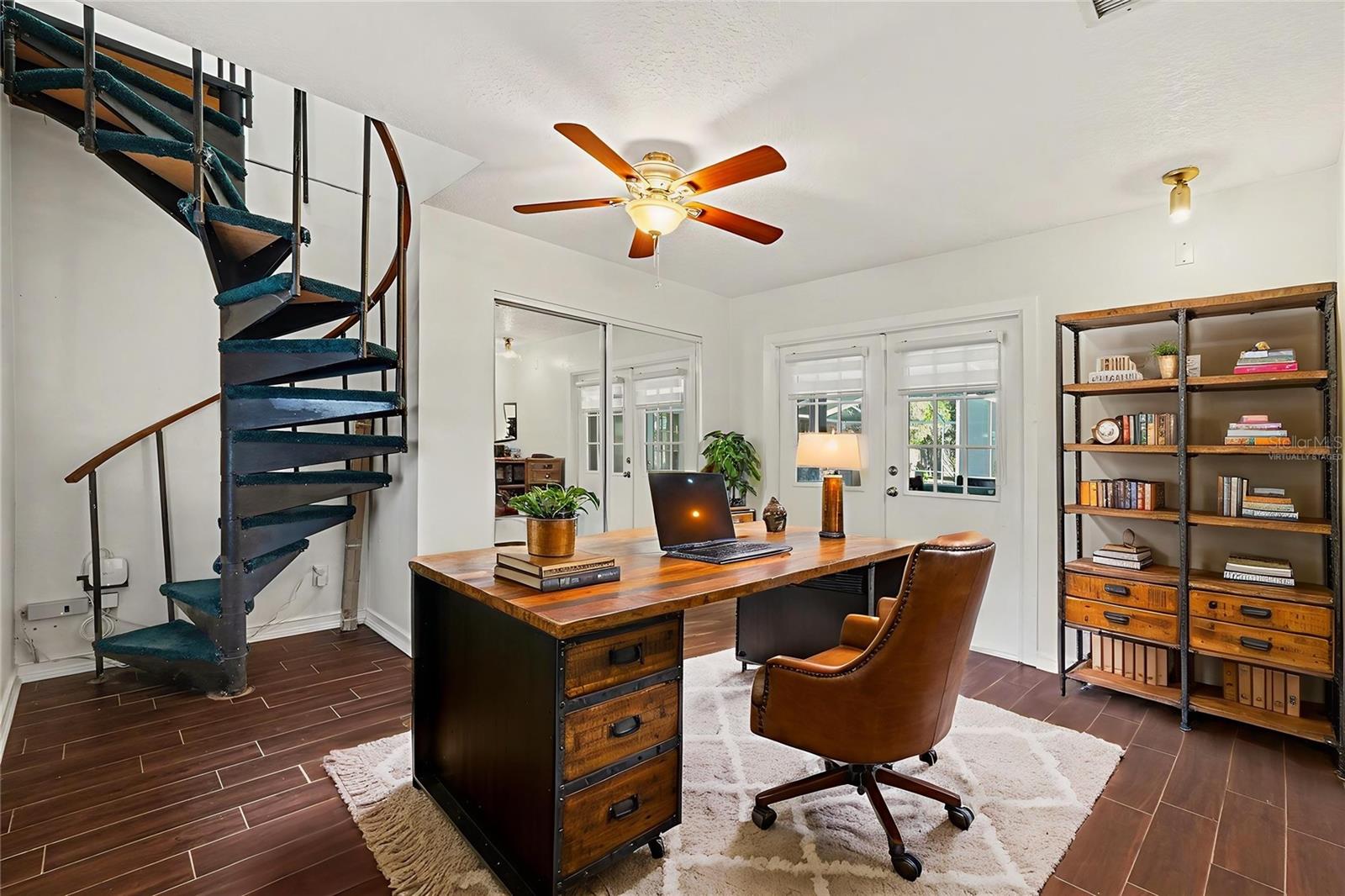 1402 PROVINCETOWN CIR