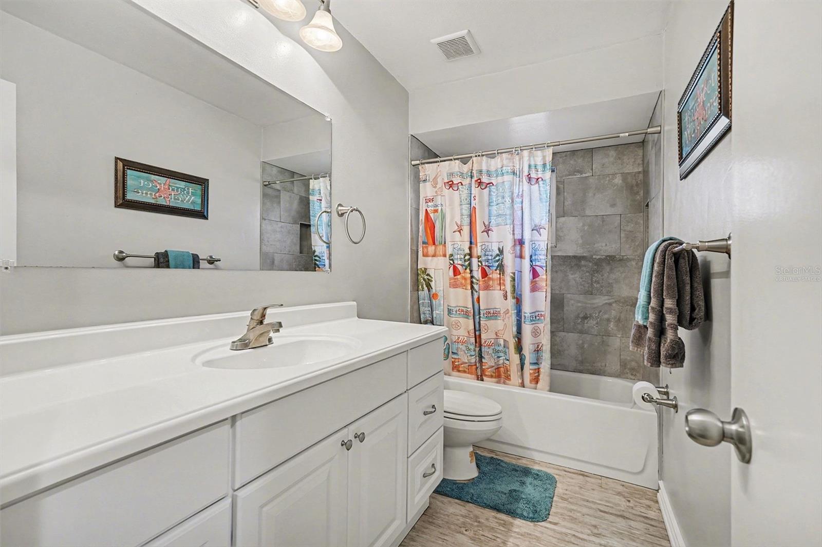 1402 PROVINCETOWN CIR