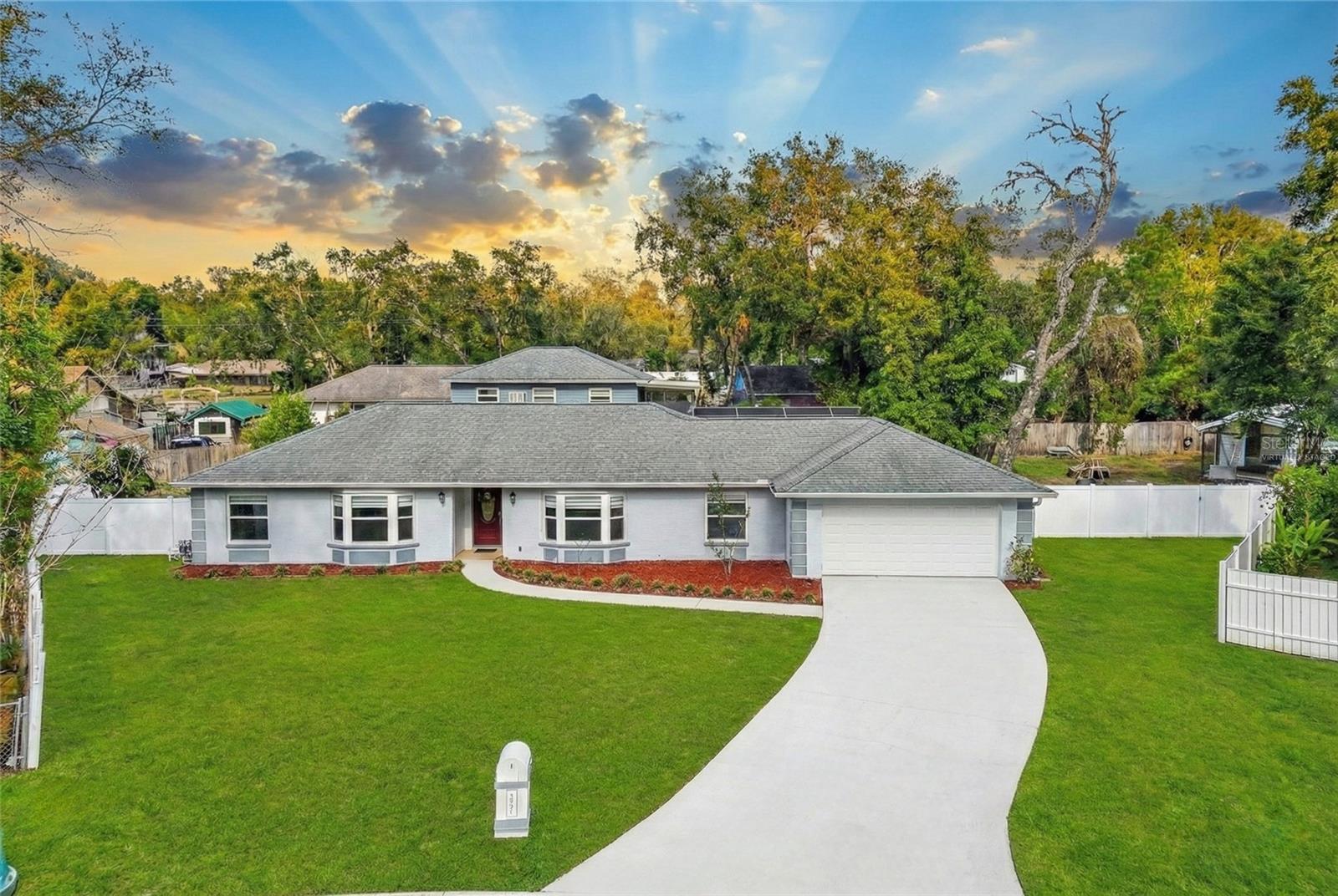 1402 PROVINCETOWN CIR