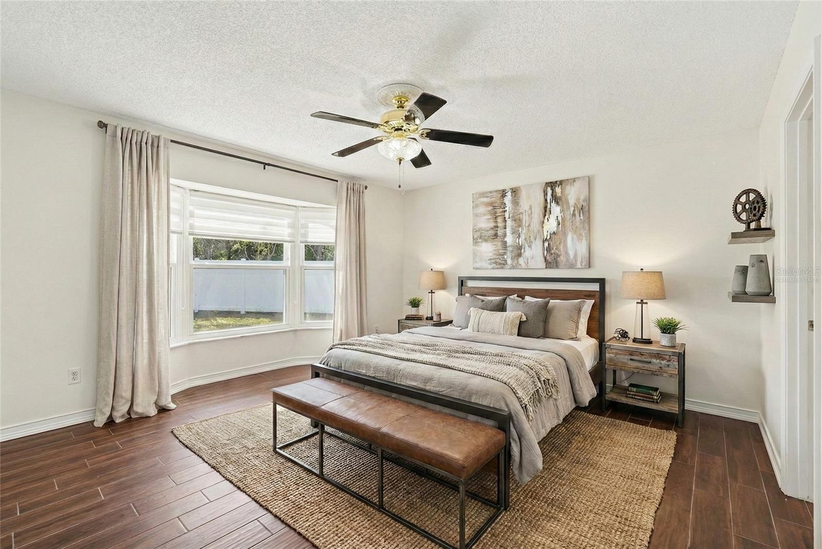 1402 PROVINCETOWN CIR