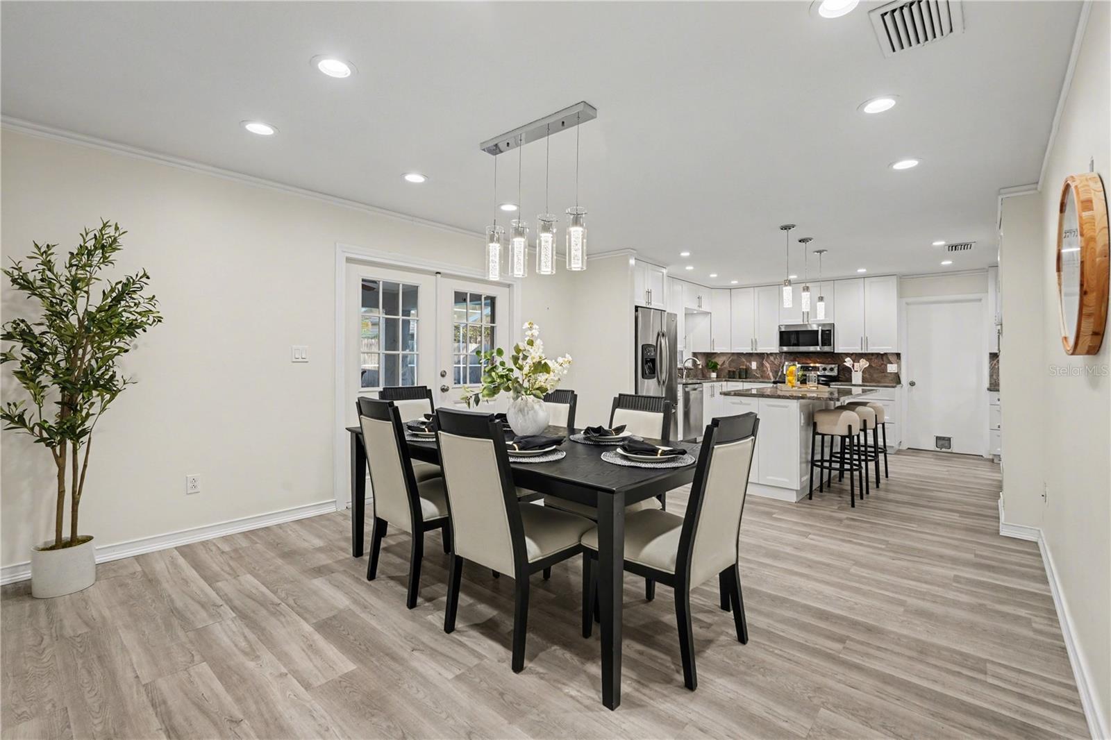 1402 PROVINCETOWN CIR