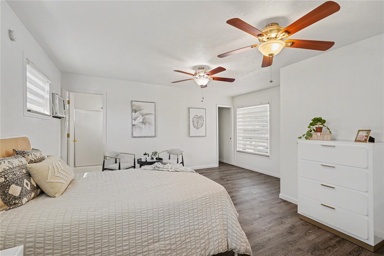 1402 PROVINCETOWN CIR