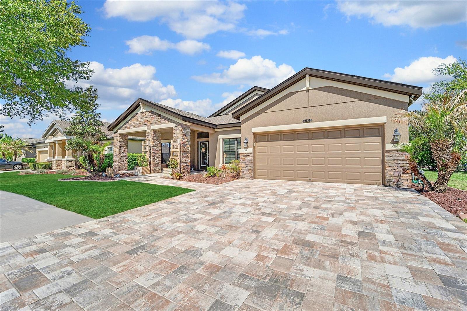 21827 SOUTHERN CHARM DR