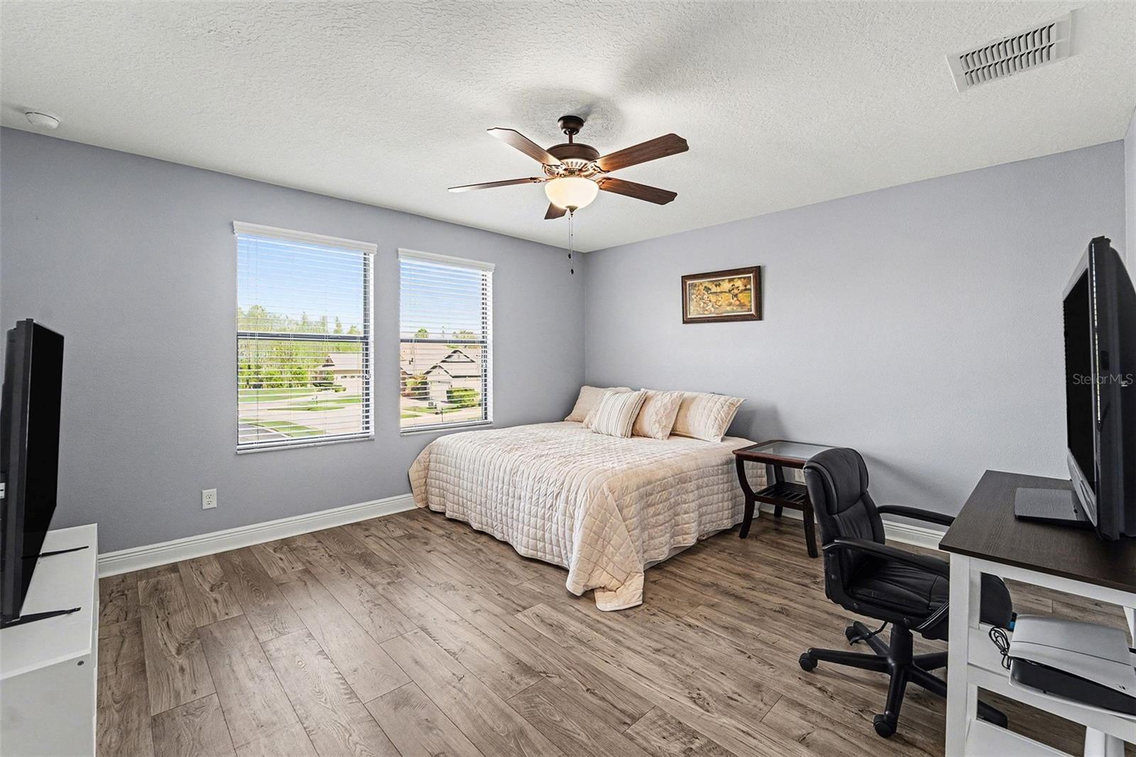 21827 SOUTHERN CHARM DR