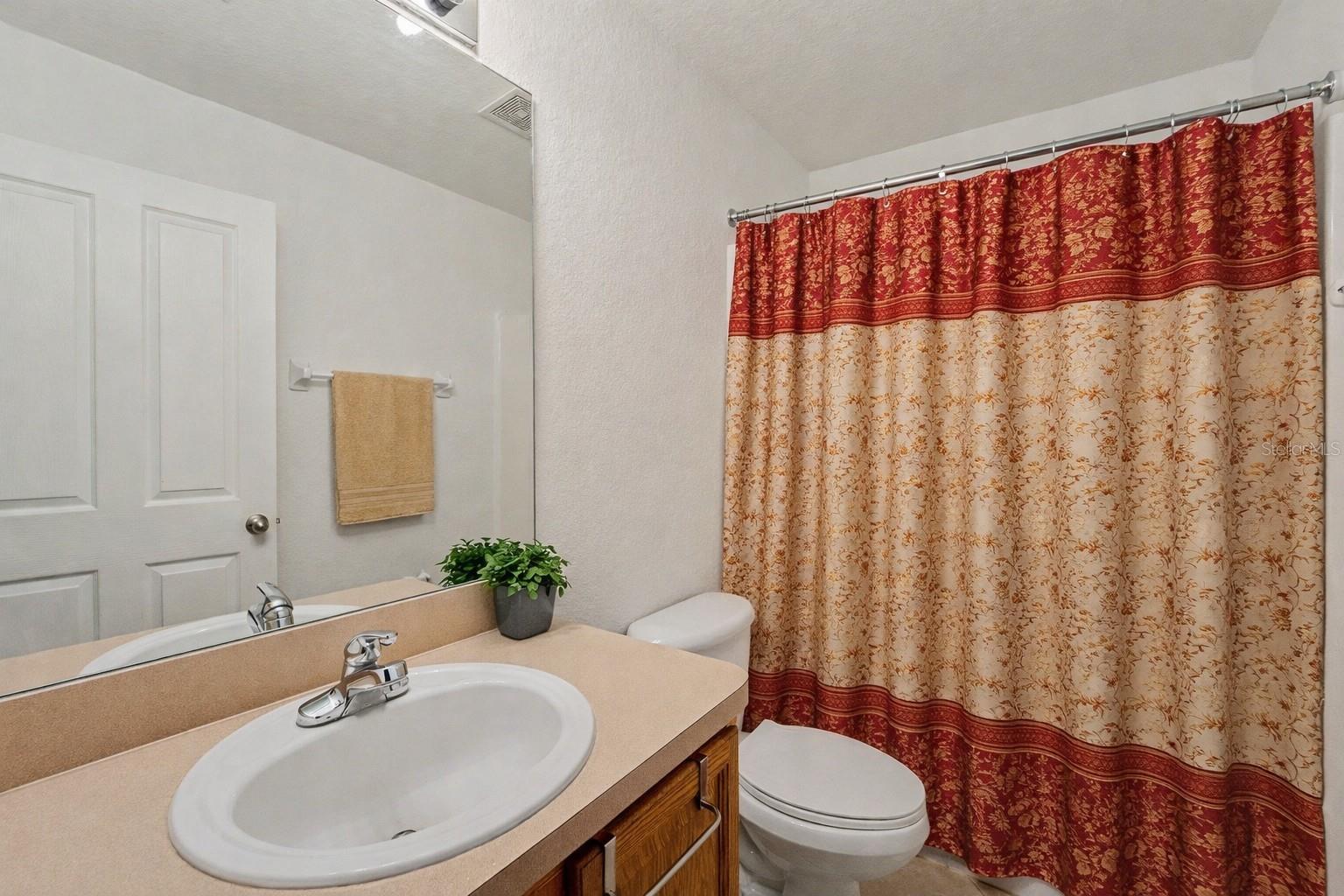 7325 SHERMAN HILLS BLVD