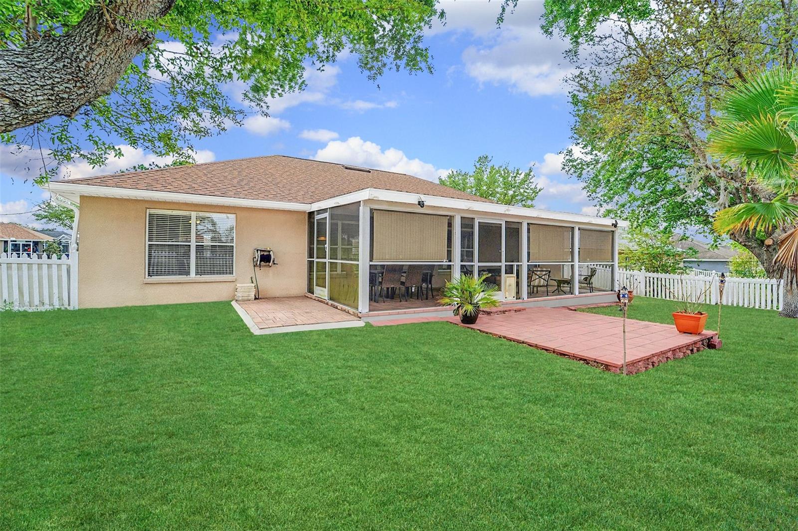 7325 SHERMAN HILLS BLVD