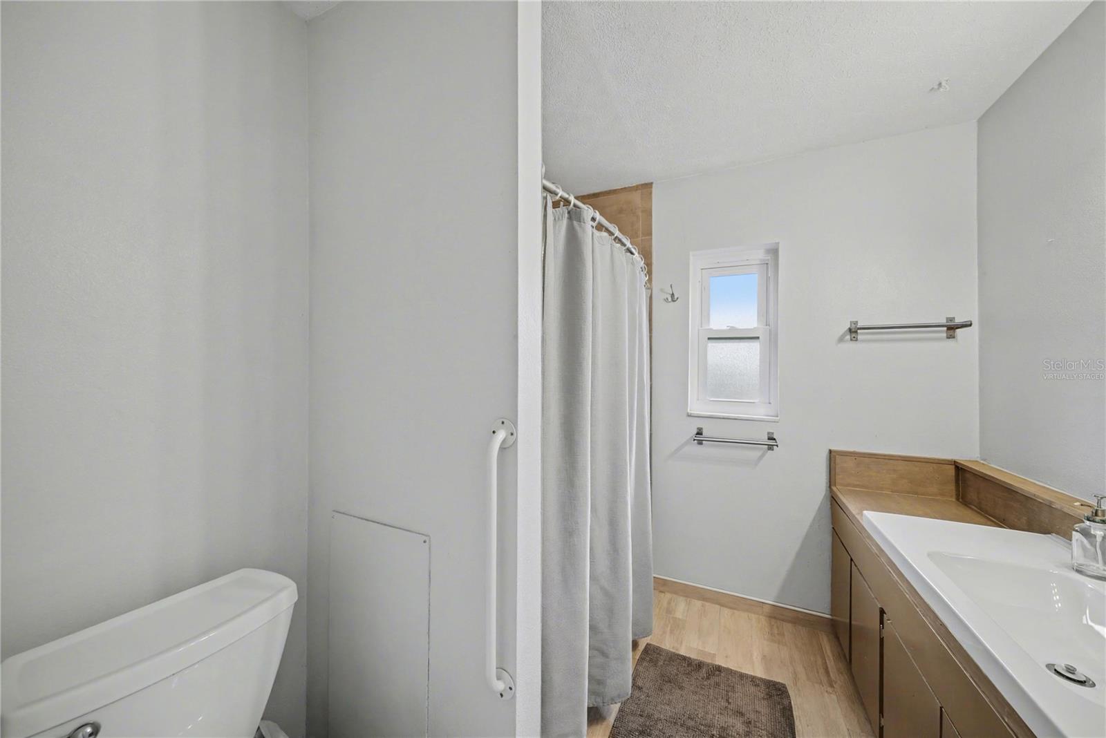 13312 LAKE GEORGE LN