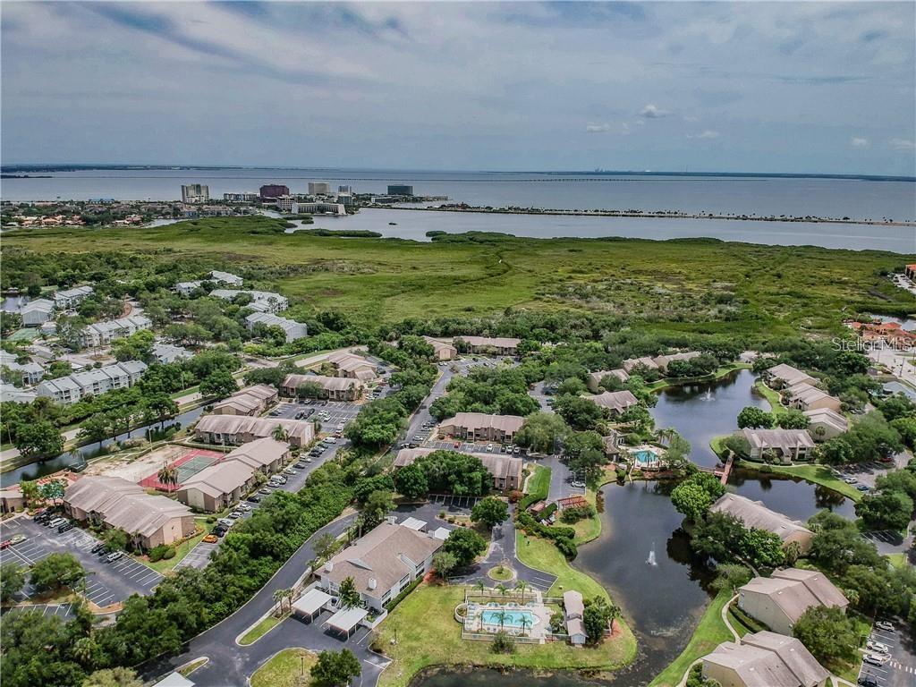 8350 SAVANNAH TRACE CIR #106