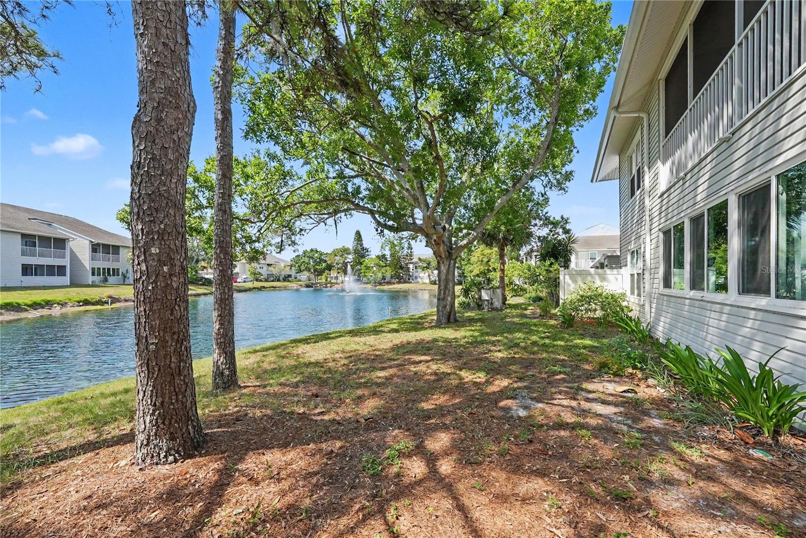 8350 SAVANNAH TRACE CIR #106