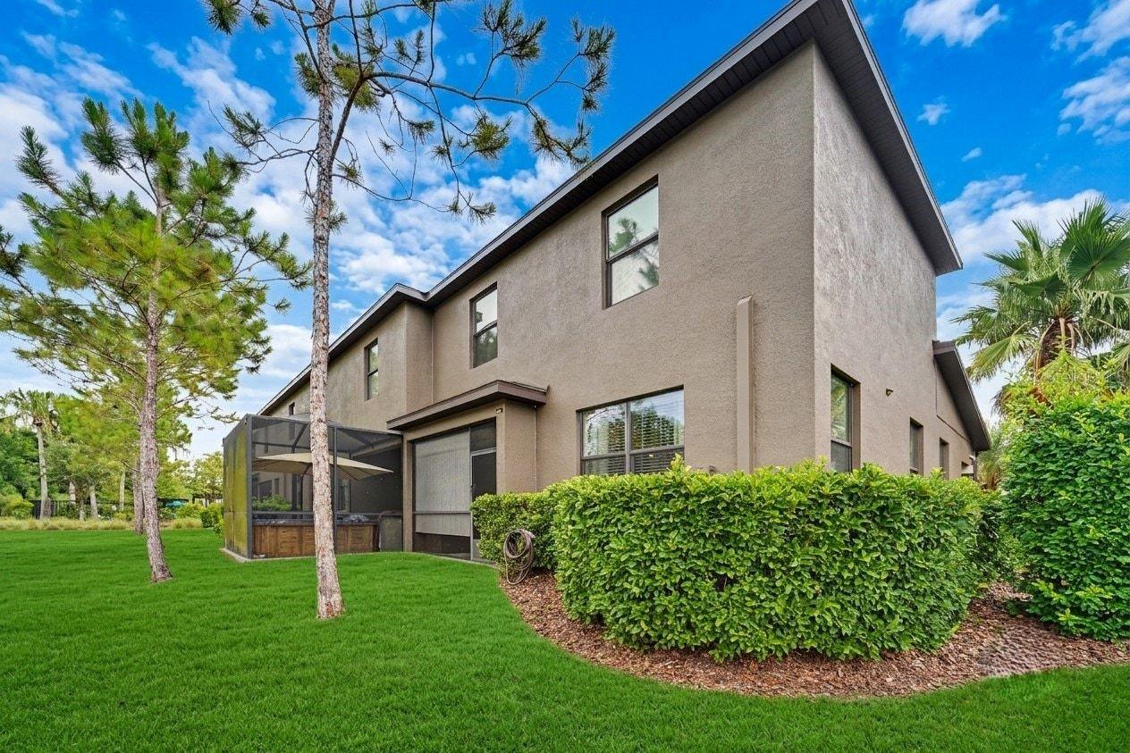 28425 PLEASANT BAY LOOP