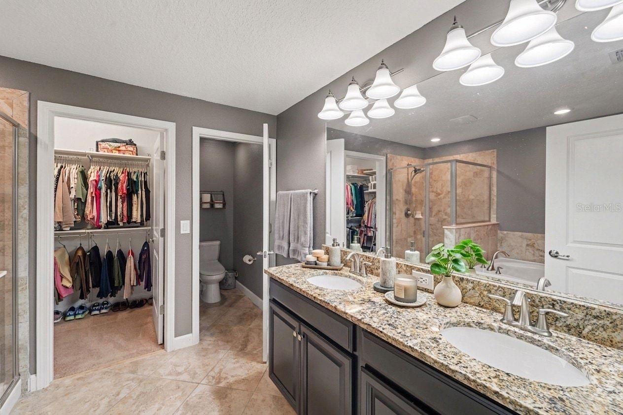 28425 PLEASANT BAY LOOP