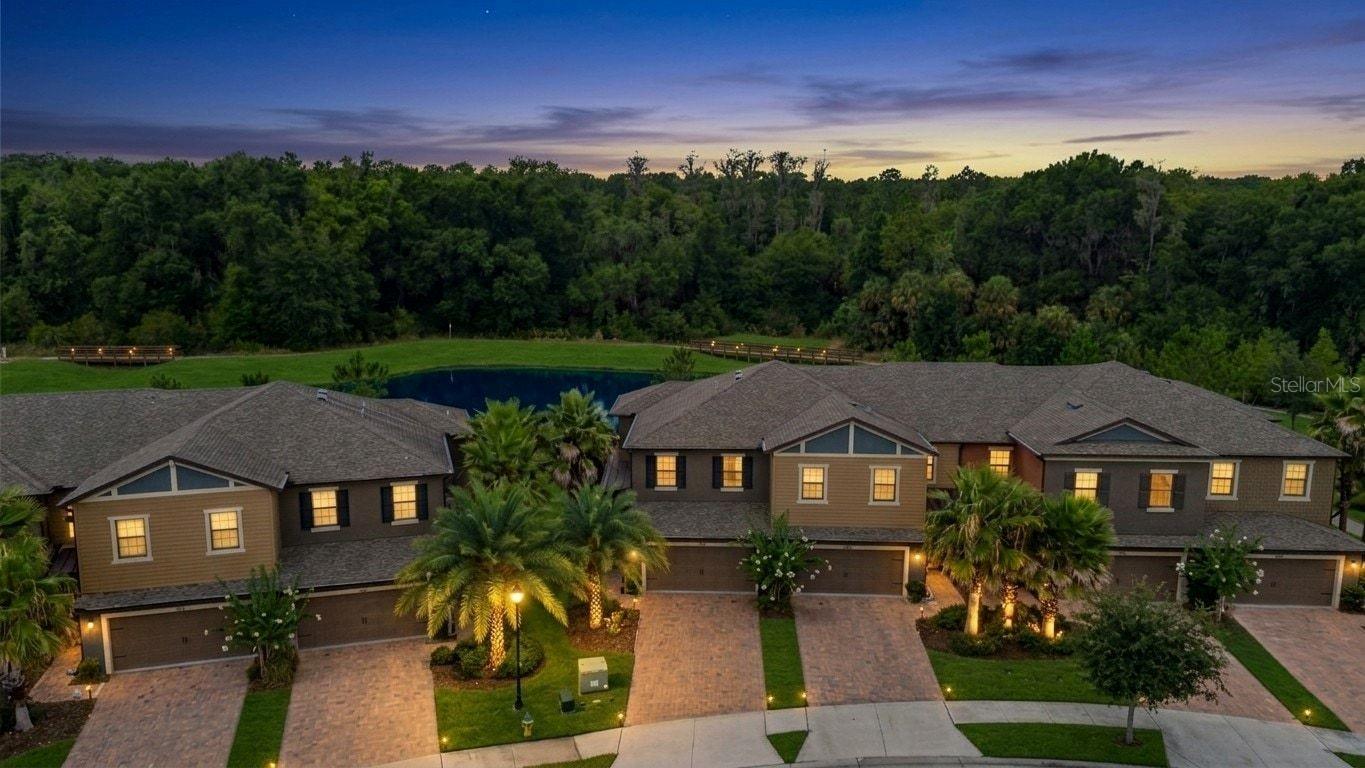 28425 PLEASANT BAY LOOP