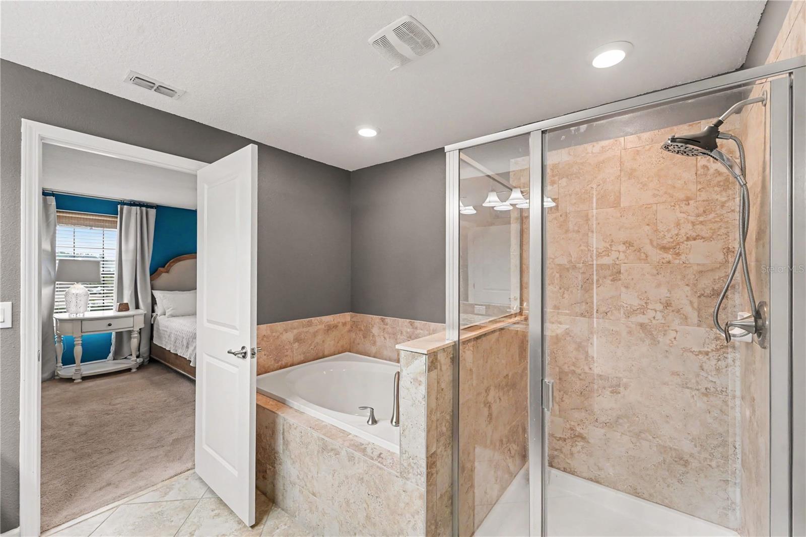 28425 PLEASANT BAY LOOP