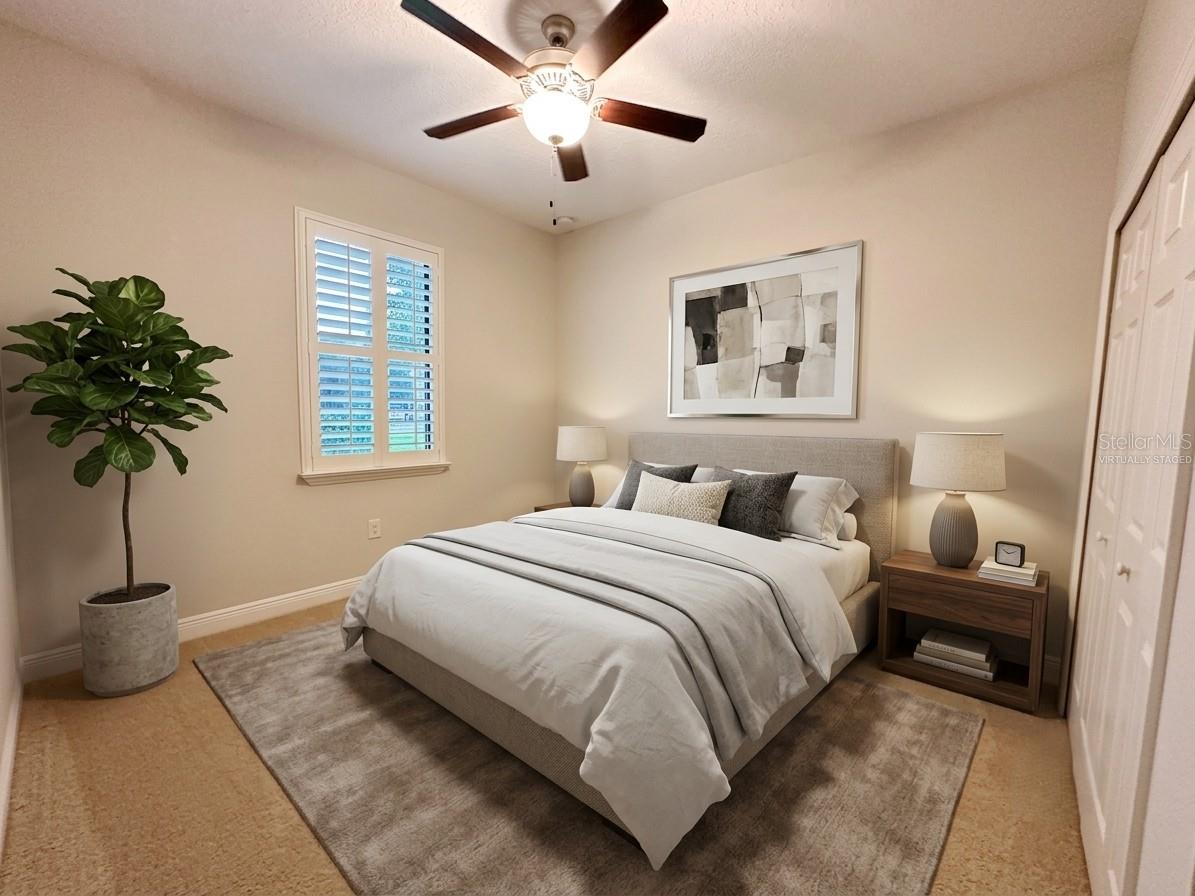 1747 OAK HAMMOCK CT