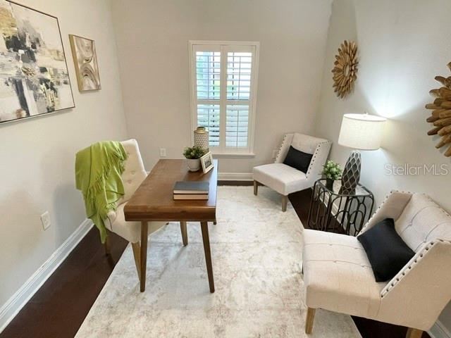 1747 OAK HAMMOCK CT