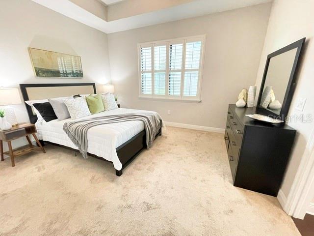 1747 OAK HAMMOCK CT