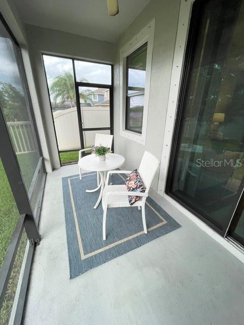 1747 OAK HAMMOCK CT