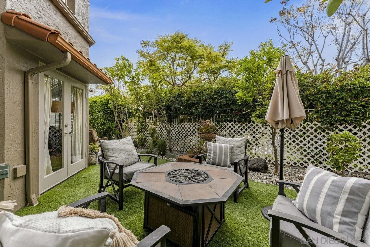 5833 Caminito Empresa