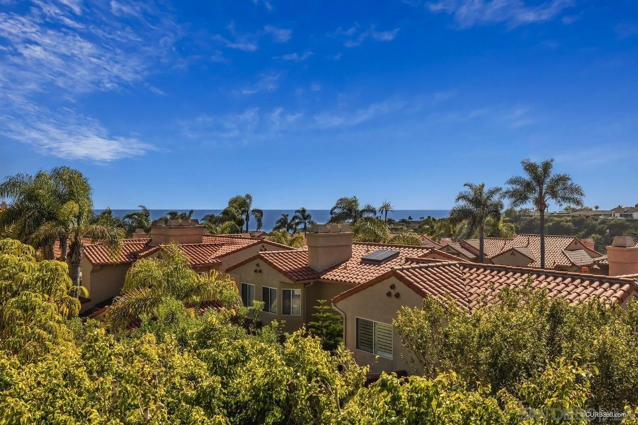 5833 Caminito Empresa