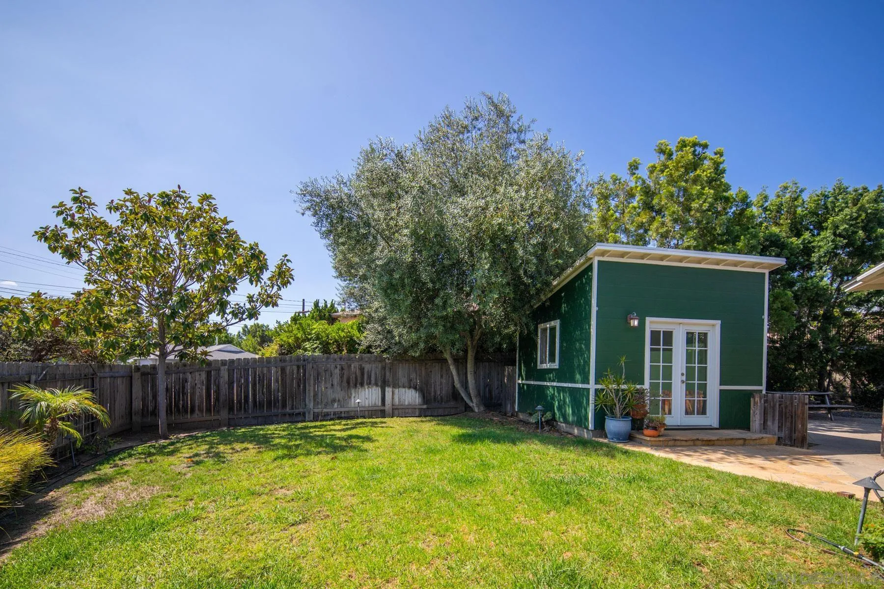 1720 Midvale