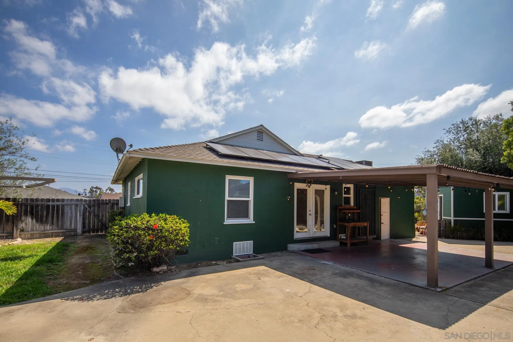 1720 Midvale