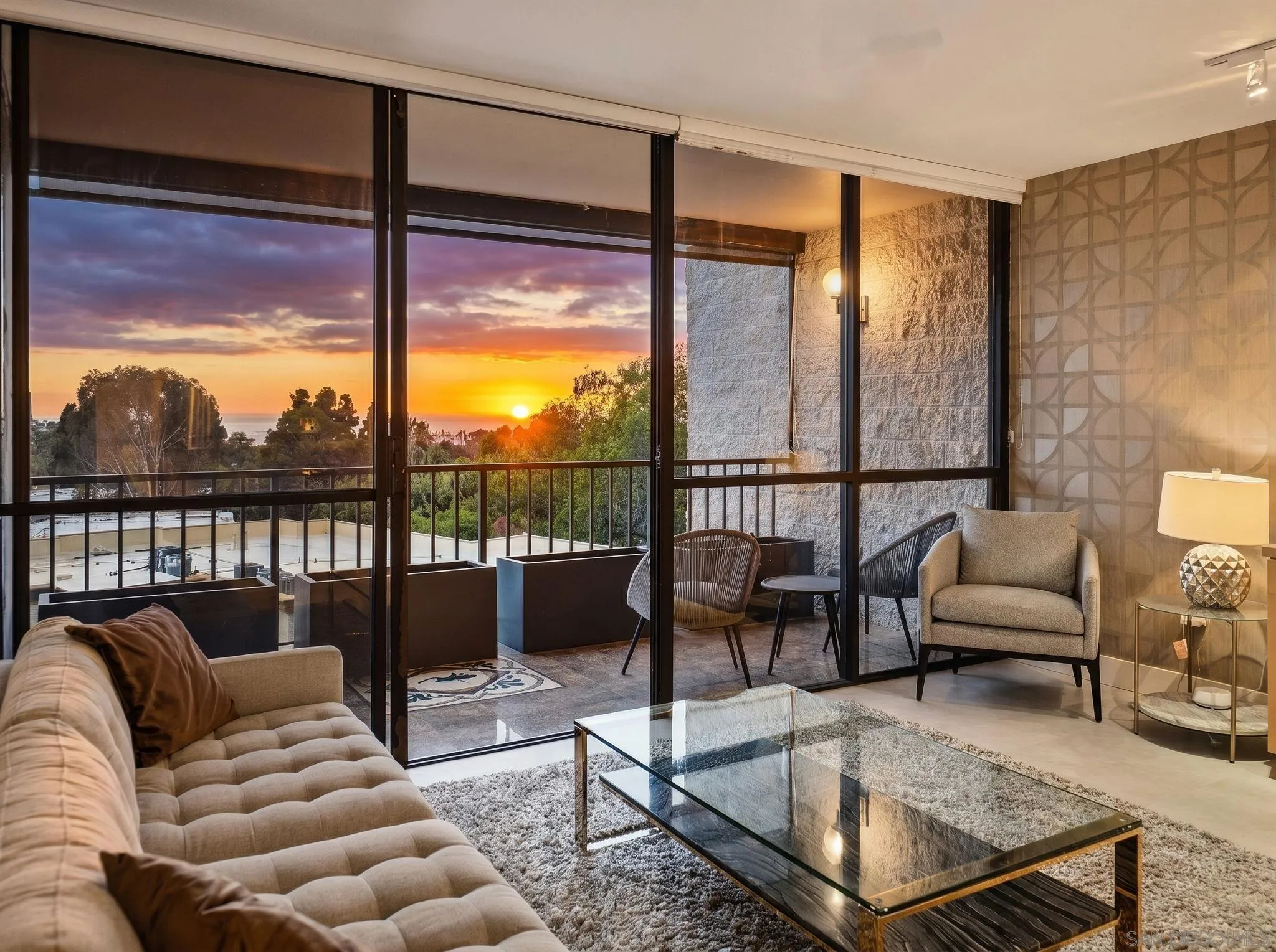 2500 Torrey Pines Rd Unit 403