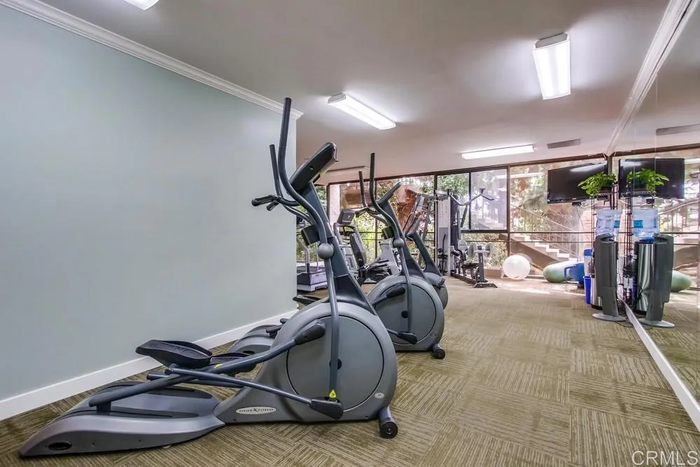 2500 Torrey Pines Rd # 1201