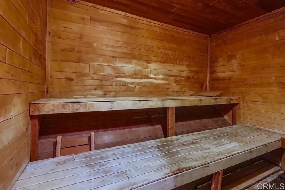 2500 Torrey Pines Rd # 1201