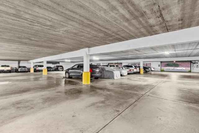 2500 Torrey Pines Rd # 403